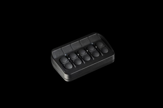 Function keypad with buttons